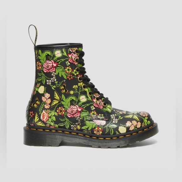 NEW Dr. Martens Women's 1460 Bloom Leather 8 Eye Boots, Black, Size 7 - Picture 5 of 9